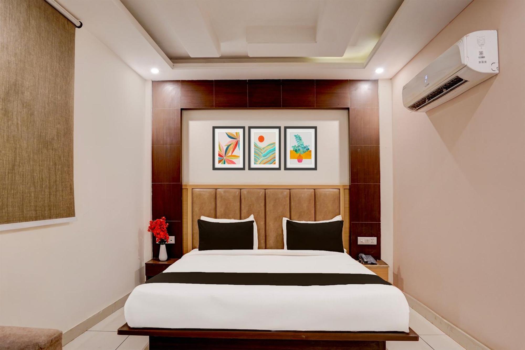 Super Townhouse Airport Road Delhi Hotel New Delhi Eksteriør billede